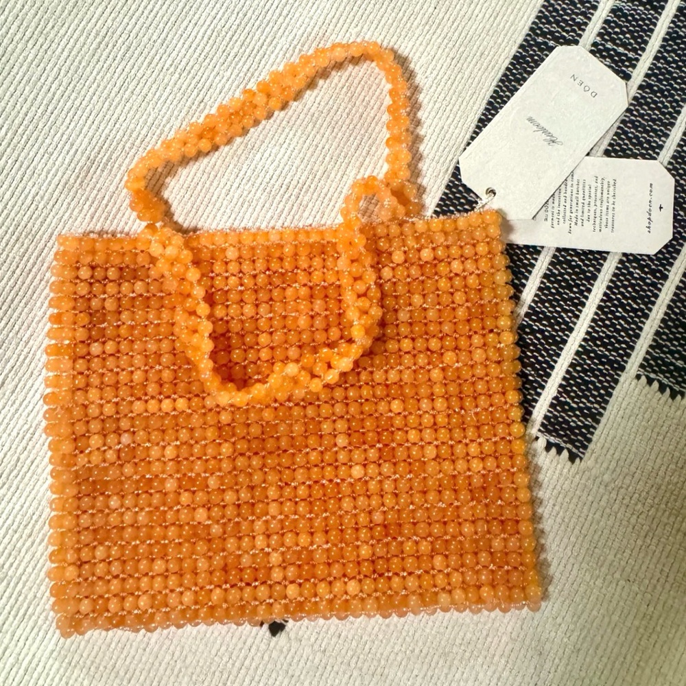 DÔEN Heirloom Fiorella Purse glass beads
